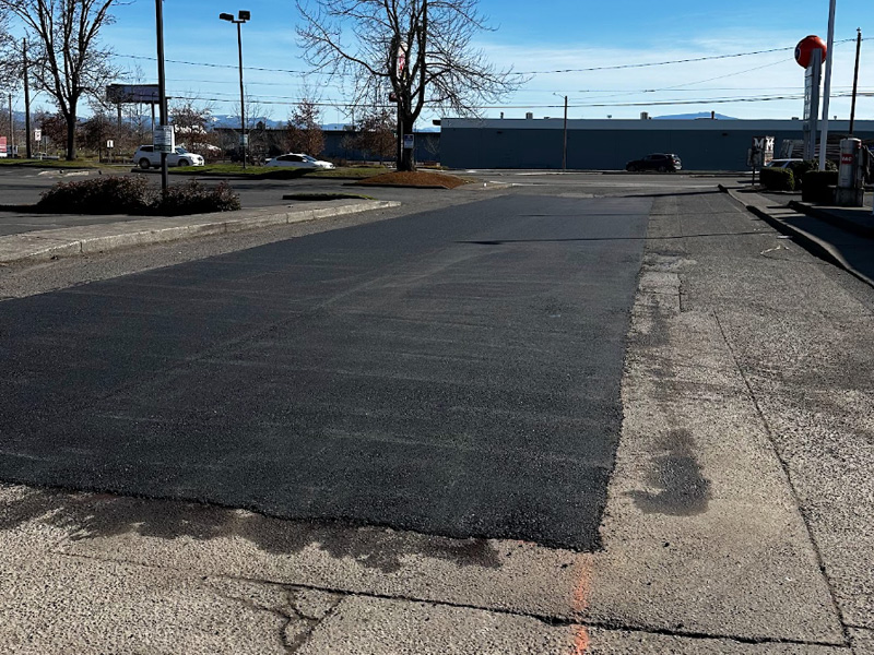 asphalt resurfacing